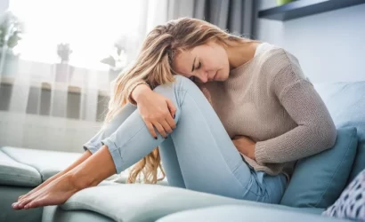 adet sancısı nasıl geçer , adet sancısını en hızlı ne geçirir , adet sancım çok şiddetli ne yapmalıyım