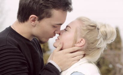 Erkekler Neden Kısa Boylu Kadınlardan Hoşlanır?